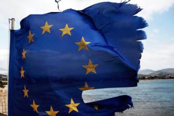 Евробюрократия ведет к развалу ЕС