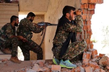 США с помощью курдов пытаются перехватить инициативу в Сирии