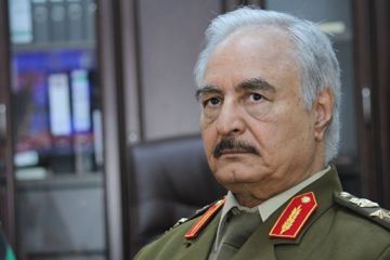 Фельдмаршал Каддафи готовится объединить Ливию российским оружием