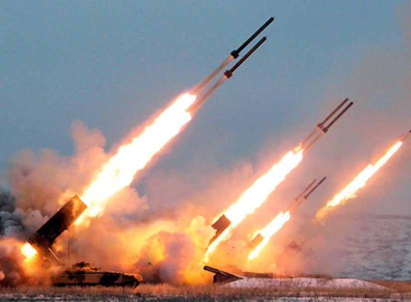 Вторая ракетная атака за сутки: ракетный молот России продолжает крушить украинские тылы