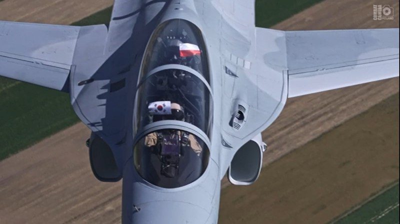 Поляки не могут разобраться, как же летать на южнокорейских самолётах FA-50