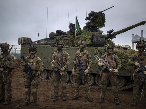 Франция отправила войска на Украину. Макрон начал мстить за унижение. Что ждет Европу?