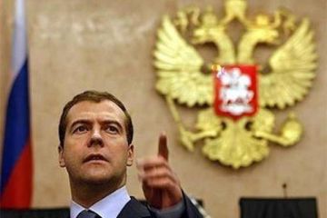 Дмитрий Медведев, как предводитель 5-й колонны