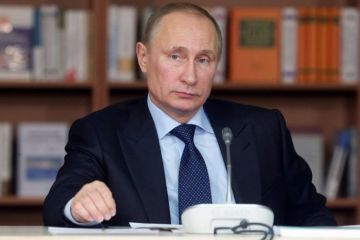 Владимир Путин не желает отдавать Каспий конкурентам