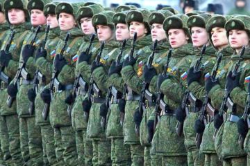Российская Армия-2014. Хроника успешного года