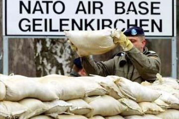 Германия должна выйти из НАТО и заключить союз с Россией