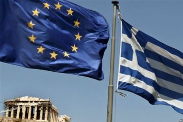 Евросоюз пытается сломить сопротивление Греции, поддерживающей Россию