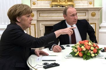 О чем умолчали Путин, Меркель и Олланд?
