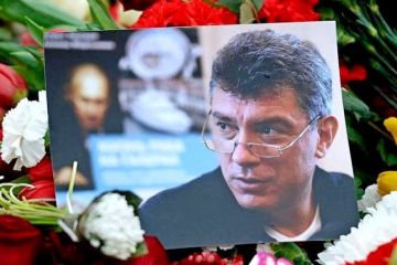 Путин, Медведев и вице-премьеры не приедут на похороны Немцова
