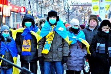 Днепропетровский Майдан запускает развал Украины
