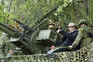 Президент Эстонии решил пока не бомбить Россию