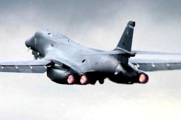 Сверхзвуковой B-1B: кнут для Ирана