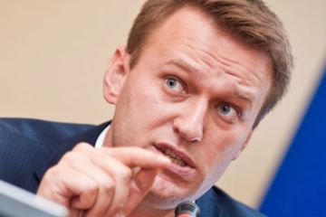 Навальный разрешил оппозиции призвать Запад для разрушения России