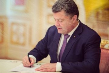Универсальный президент Украины: вор, сказочник и лжец