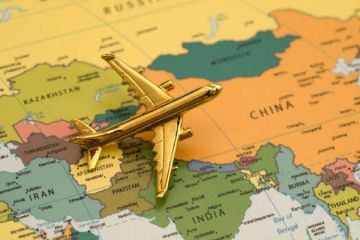 «Ударный самолет» летит в Китай