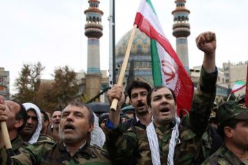 США вербуют Иран на войну