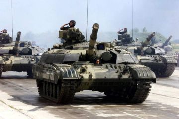 ДНР отвела от линии соприкосновения 41 танк и 84 БМП