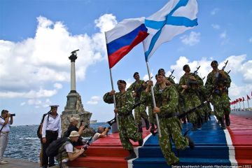 День ВМФ: страна празднует, флот наращивает мощь