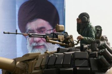Против кого Иран разворачивает штыки?
