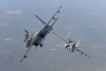 СМИ: Су-30 оказались маневреннее европейских истребителей Typhoon