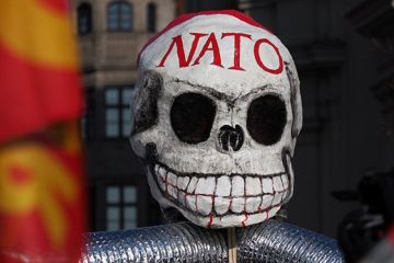 НАТО пора хоронить