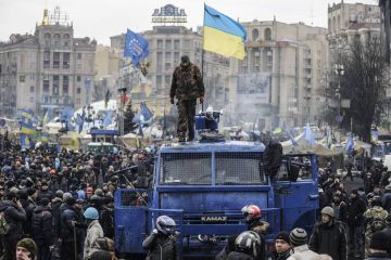 Украинцы в майданной кабале