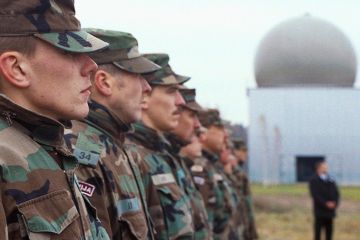 НАТО подтягивает штабы к России