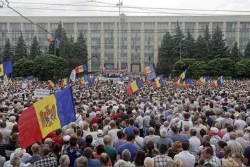 Dagens Nyheter: Новый молдавский «майдан» – с румынским уклоном