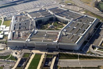 Пентагон вынужден перекраивать свой бюджет из-за России