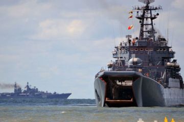 НАТО замер в ужасе: куда высадят танки новейшие корабли Путина?