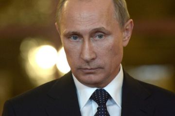 Путин призвал прекратить использование валюты при расчетах внутри РФ