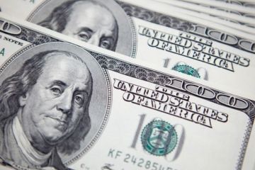 Минфин собрался занять на внешних рынках 3 млрд долларов