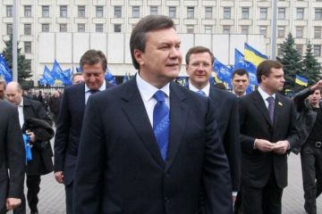 Грехи Порошенко повесят на Януковича