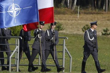Варшава лишает НАТО мира