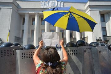 Порошенко – украинцам: будет вам Крым! И луна с неба