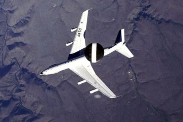 Зачем в Сирию направляются самолеты AWACS?