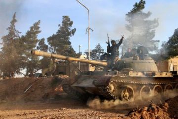 Танки Асада идут на Ракку