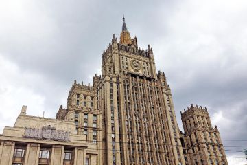МИД призвал россиян за рубежом быть осторожными 30 сентября