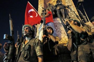 Солдаты Турции бегут в Германию
