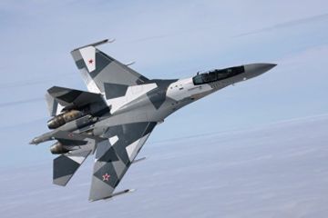 Танцы с "Раптором". В чем превосходство российских истребителей над F-22