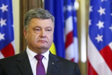 Порошенко покаялся за вмешательство в выборы Трампа