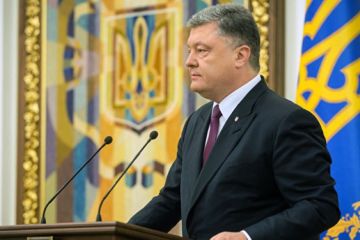 Когда и как трус Порошенко стал лжецом