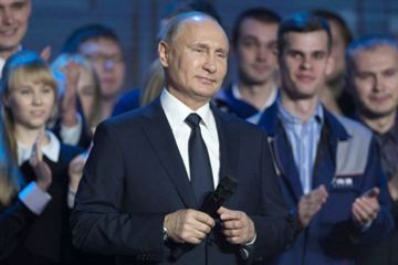 Путин объявил об участии в президентских выборах