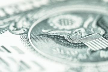 Россия предупреждает новые санкции Запада "секретным" ударом по доллару