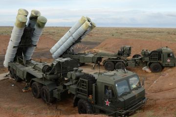 Новая дальнобойная ракета для комплекса С-400 принята на вооружение российской армии