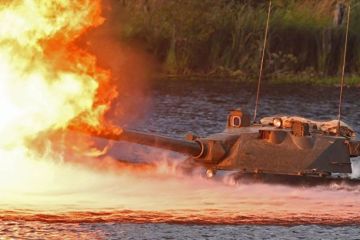 Жэньминь жибао (Китай): Россия тестирует новый танк-амфибию