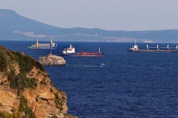 Америка пытается закрыть для России море