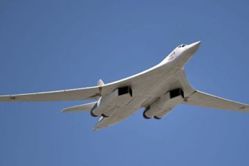 В Минобороны доказали превосходство Ту-160 над американским B-1B