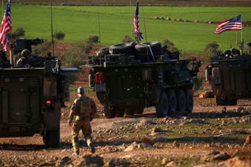 Тактическая хитрость: США строят две военные базы вдоль сирийской границы