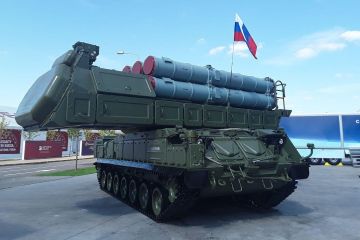 Сухопутные войска России в 2019 году получат комплексы С-300В4, "Бук-М3" и "Тор-М2"